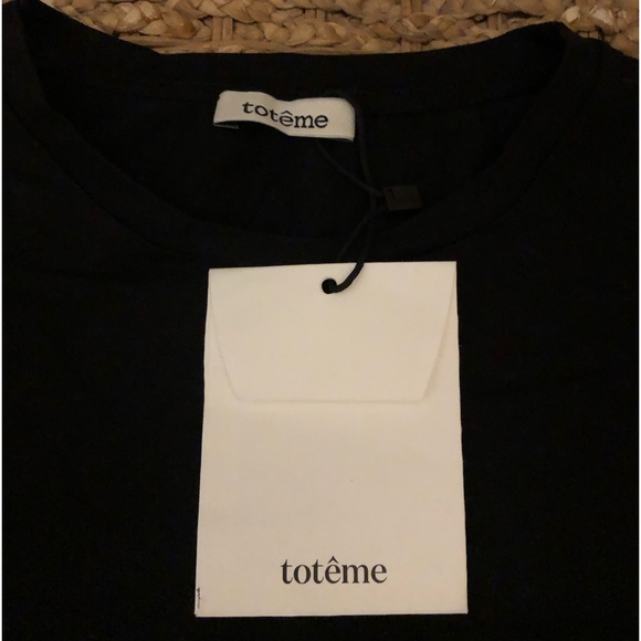 Toteme black loose tshirt - Picture 3 of 4